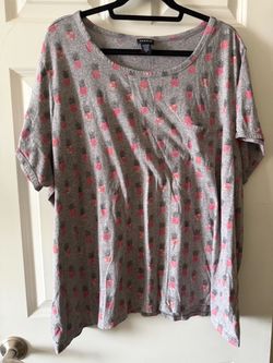 Torrid 5 Gray Pineapple Print T-Shirt