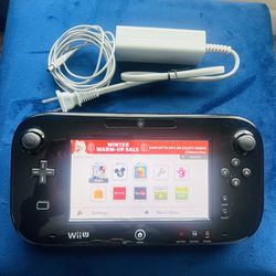 Nintendo Wii U Replacement Black Gamepad WUP-010, Charger Included