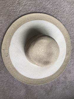 Nine West sun hat