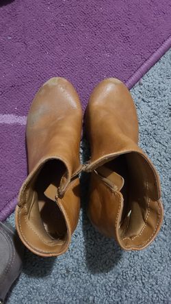 Girls fall boots size 12 cat and jack