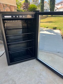Frigidaire Beverage Refrigerator