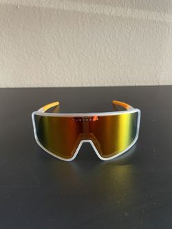 Blenders Eclipse Polarized Sunglasses