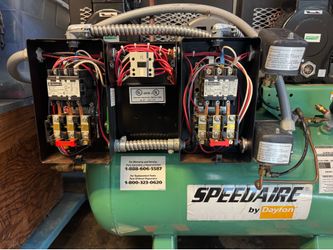 Speedaire Duplex Industrial Air Compressor – 30 Gallon – 2 HP Total – 208/230V 3-Phase