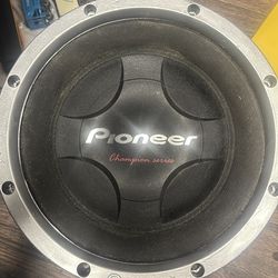 Pioneer 12” subwoofer
