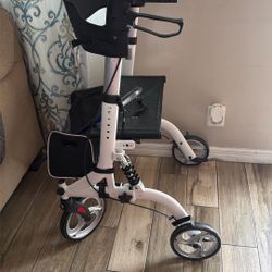 Foldable Walker With Seat 