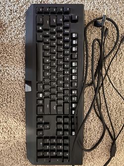 Razor Black Widow Chroma