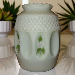 Vintage Fenton Top Half Of A 1979 Fairy Lamp