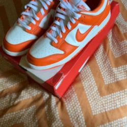 Syracuse Dunks