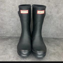 *** HUNTER  BRITISH RAIN BOOTS womens 8  **