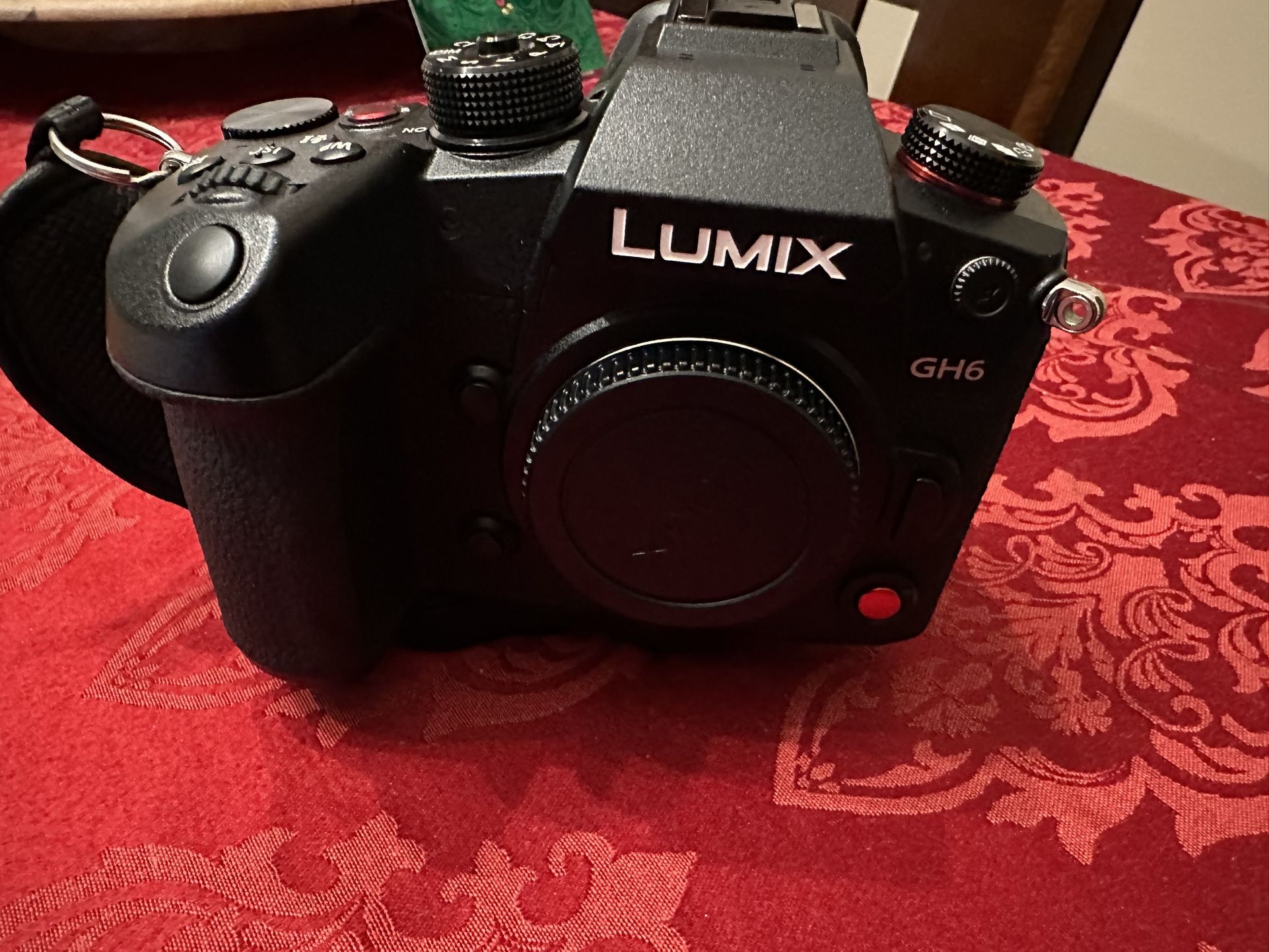Panasonic LUMIX Gh6