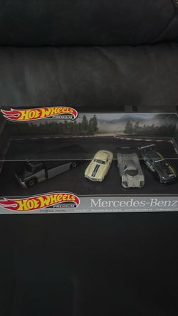 Hot wheels diorama set