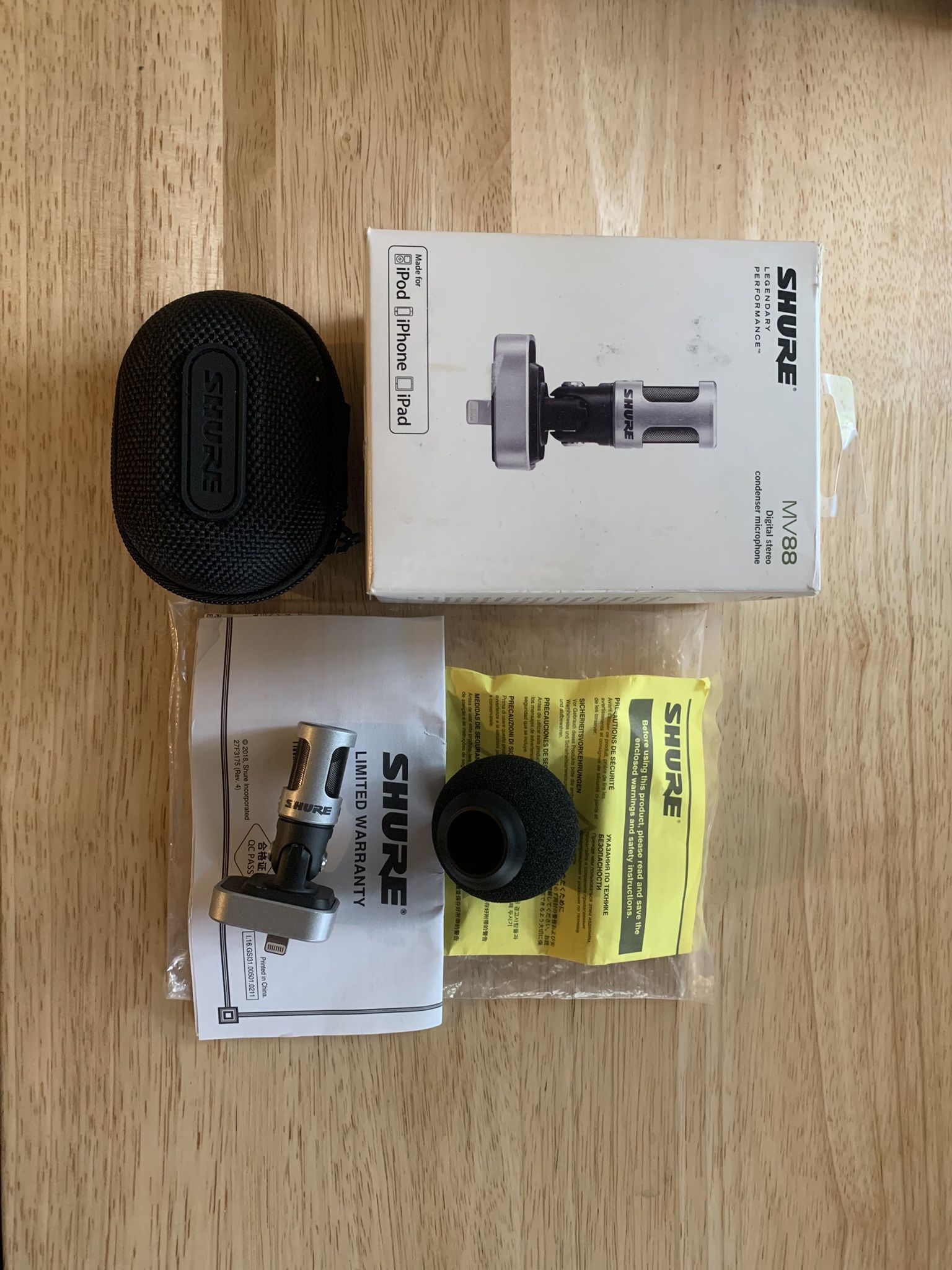 Shure MV88