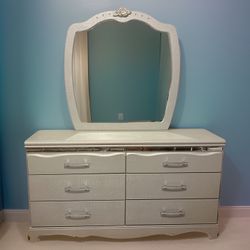 Gray Dresser, Twin Bed Frame, Nightstand Bedroom Set