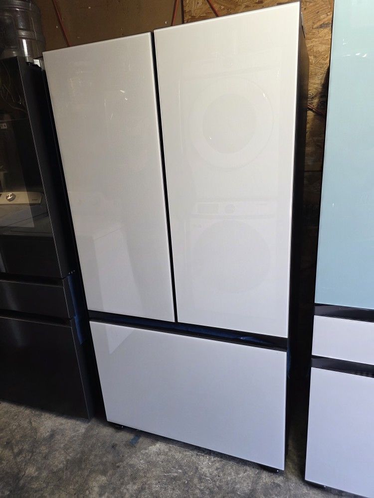 REFRIGERATOR SAMSUNG FRENCH DOOR WHITE COUNTER DEPTH