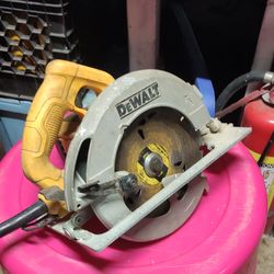 DeWalt Electric Circular Saw Power Tool