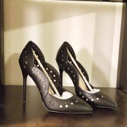 Black Heels. Size 9