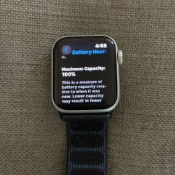 Apple Watch Se 2nd Gen 40mm Silver Wi-Fi 