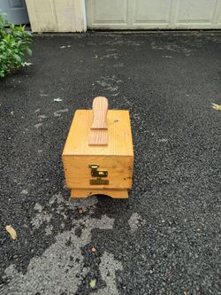 Cajon para boliar zapatos