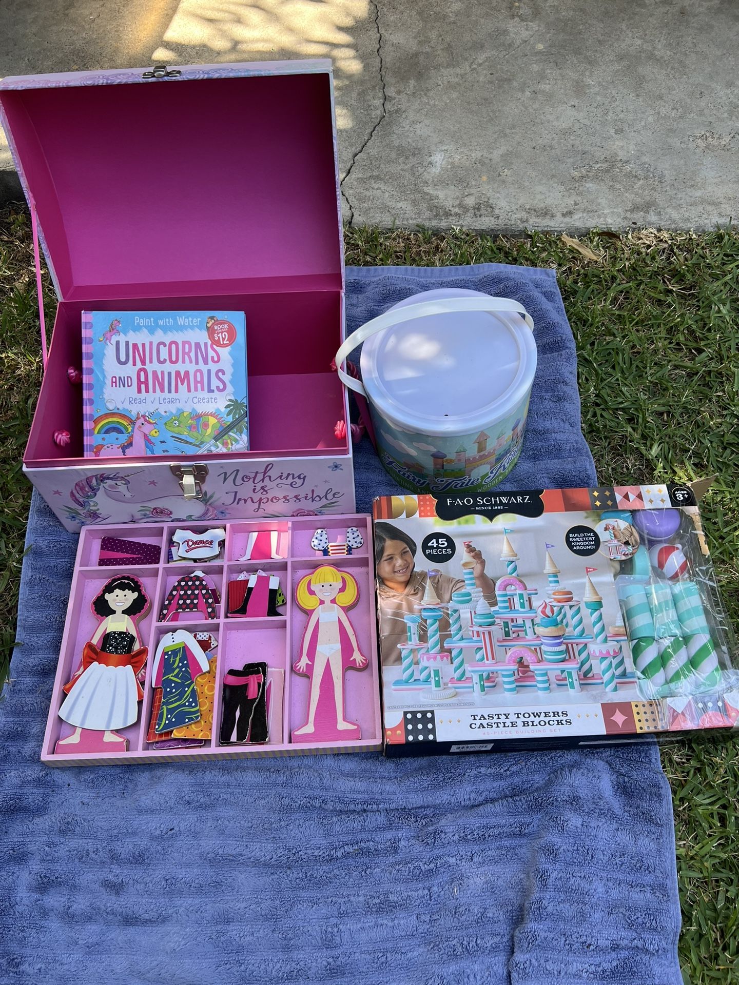 FREE! Miscellaneous Girls Blocks And Toys