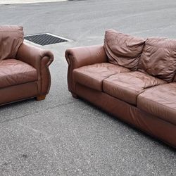 Sofa and loveseat set (DELIVER OPTION)