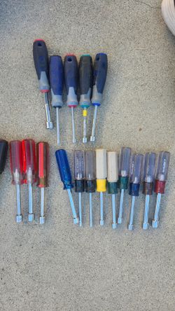 Mixed Lot of Nut Driver Screwdrivers