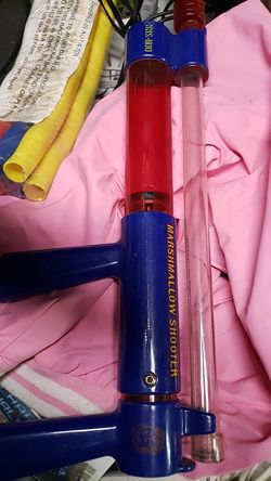 Marshmallow shooter