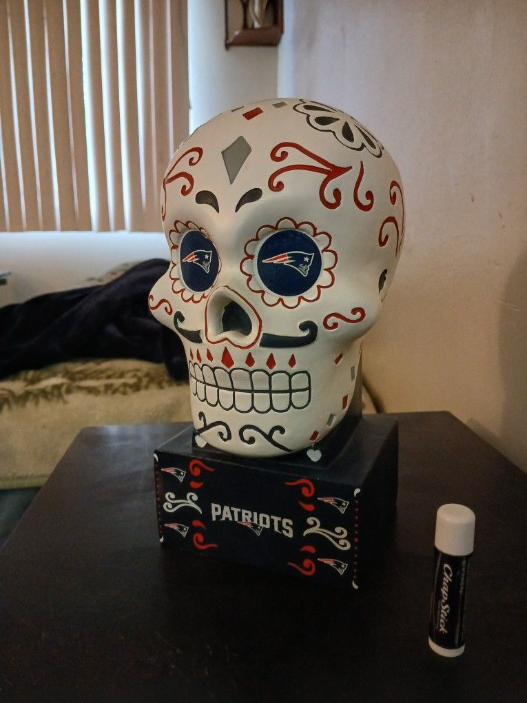 New England Patriots Gaint Sugarskull