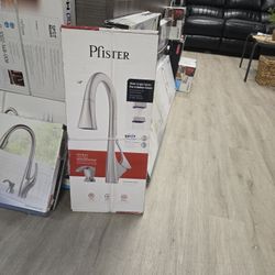 Pfister VENTURI Kitchen Faucet