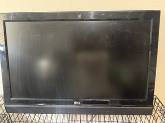 LG 45 INCH T.V