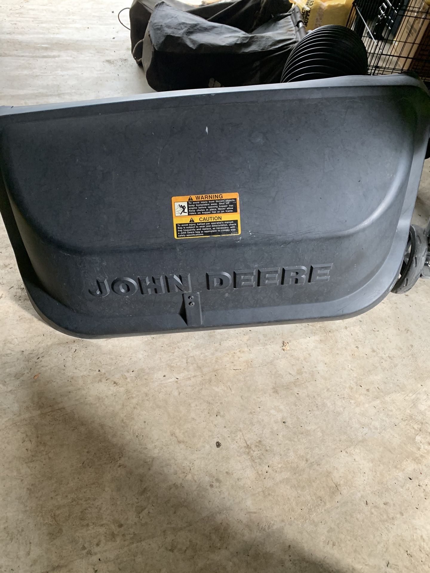 John Deere bagger