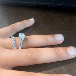 Beautiful Engagement/Wedding Ring 💍