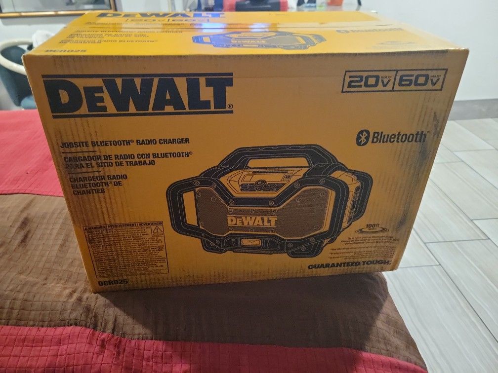 Dewalt Jobsite Bluetooth Radio