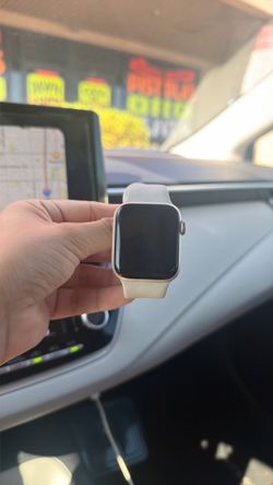Apple Watch SE 3