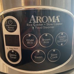 Aroma Rice Cooker 8 cups for Sale in Quincy, MA - OfferUp