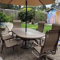 outdoor dining table and chairs with umbrella and stand 