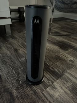MOTOROLA MG8702 Cable Modem And Router