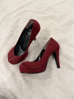 Burgundy red heels pump size5