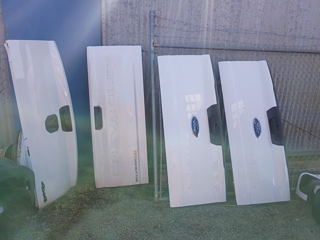 TAILGATES/ BUMPERS