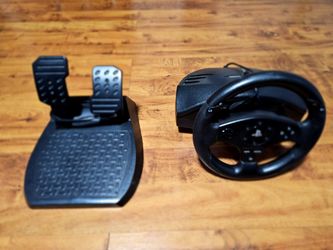 PS4 Steering Wheel And Pedals