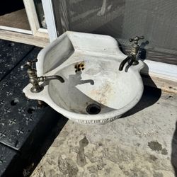 Antique Corner Sink 