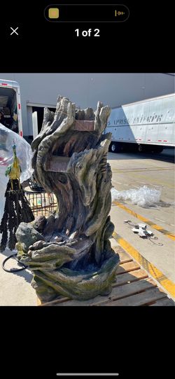 Tree Trunk Style Water-fountain 