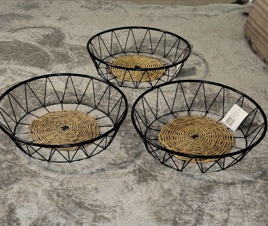 NWT Decorative Basket Set