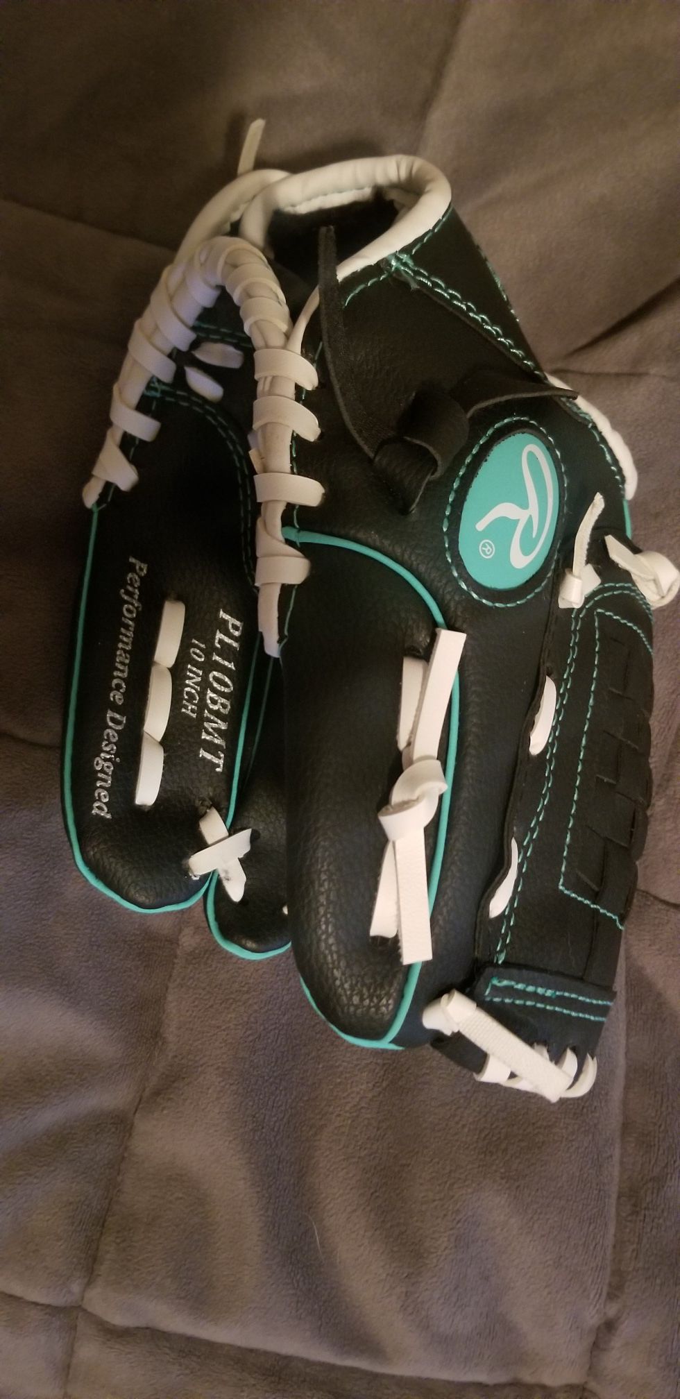 Rawling Youth Baseball glove 10"