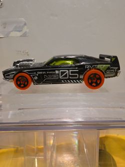 Hot Wheels Black mustang Rivited