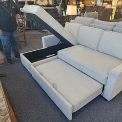 I’m Jon Green, Wayne’s Home Sales Representative🌟Kerle Sleeper Sectional With Chaise 