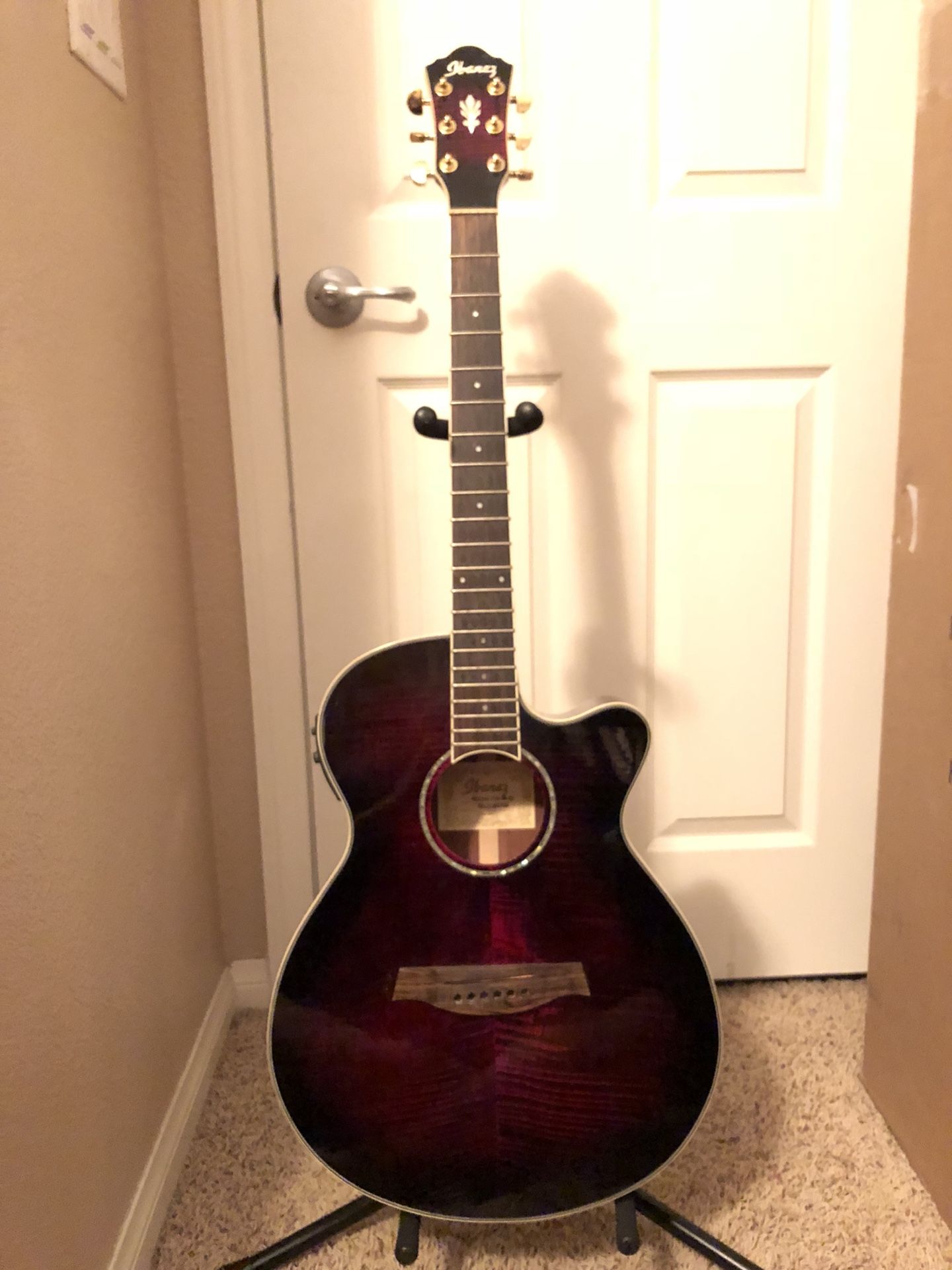Ibanez AEG20II TRS Cutaway Cherry Sunburst Acoustic Electric Guitar