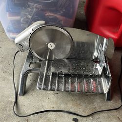 Meat slicer