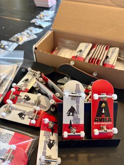 Avila Skatebords fingerboards