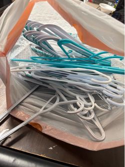 Free hangers