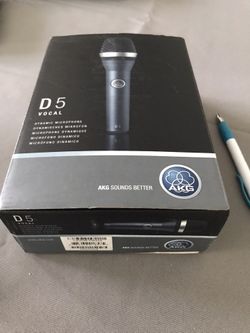 AKG D5 VOCAL MICROPHONE